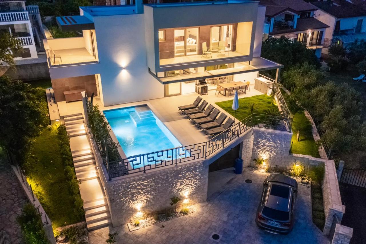 Villa Suenos - New & Modern - 2023 Medulin Exterior photo
