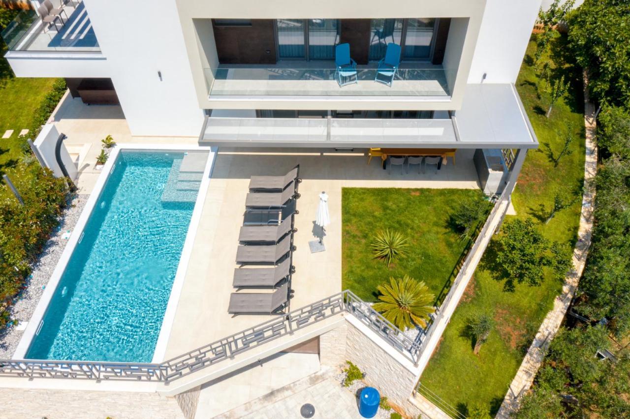 Villa Suenos - New & Modern - 2023 Medulin Exterior photo