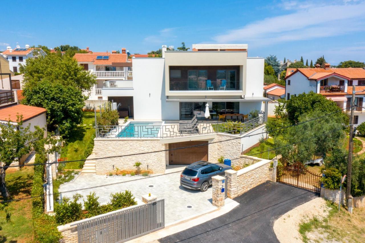 Villa Suenos - New & Modern - 2023 Medulin Exterior photo